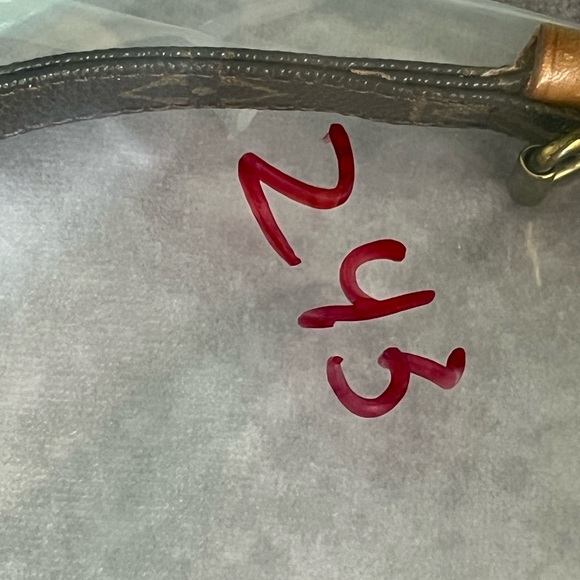 Louis Vuitton Amazone Vintage Strap Buckle Piece Replacement z43 - Picture 9 of 11